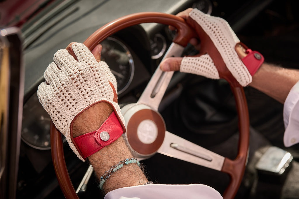Men's half fingers cognac leather driving gloves with crochet top and red deerskin flap