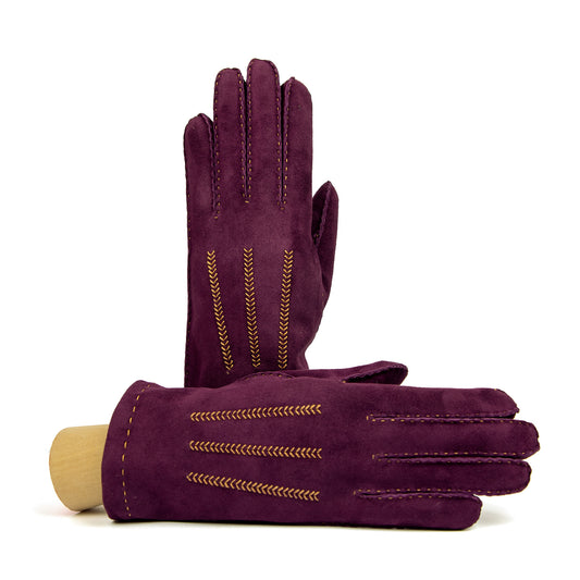 Women's classic blue suede leather gloves entirely hand-sewn with cashmere lining