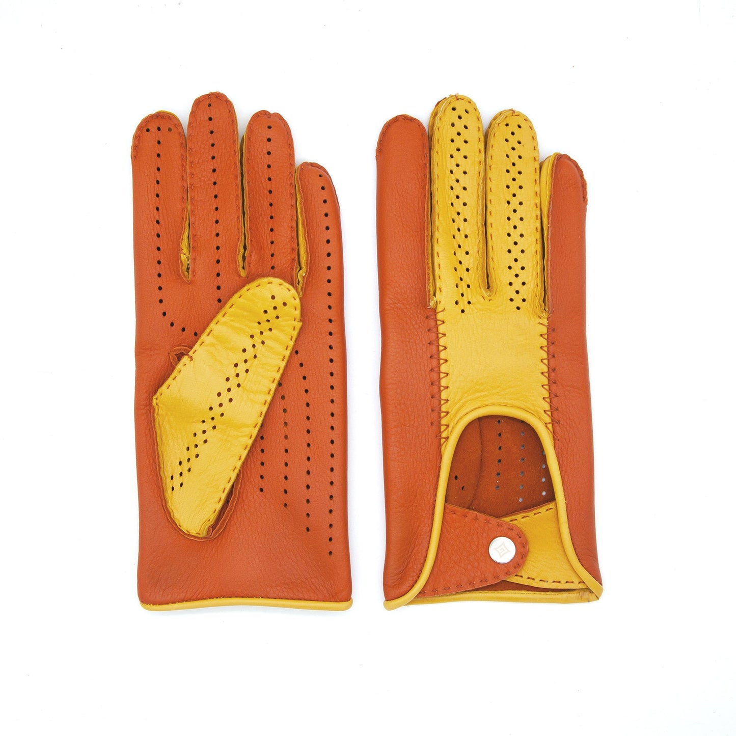Bespoke Pulcinella: handcrafted bicolor deerskin gloves