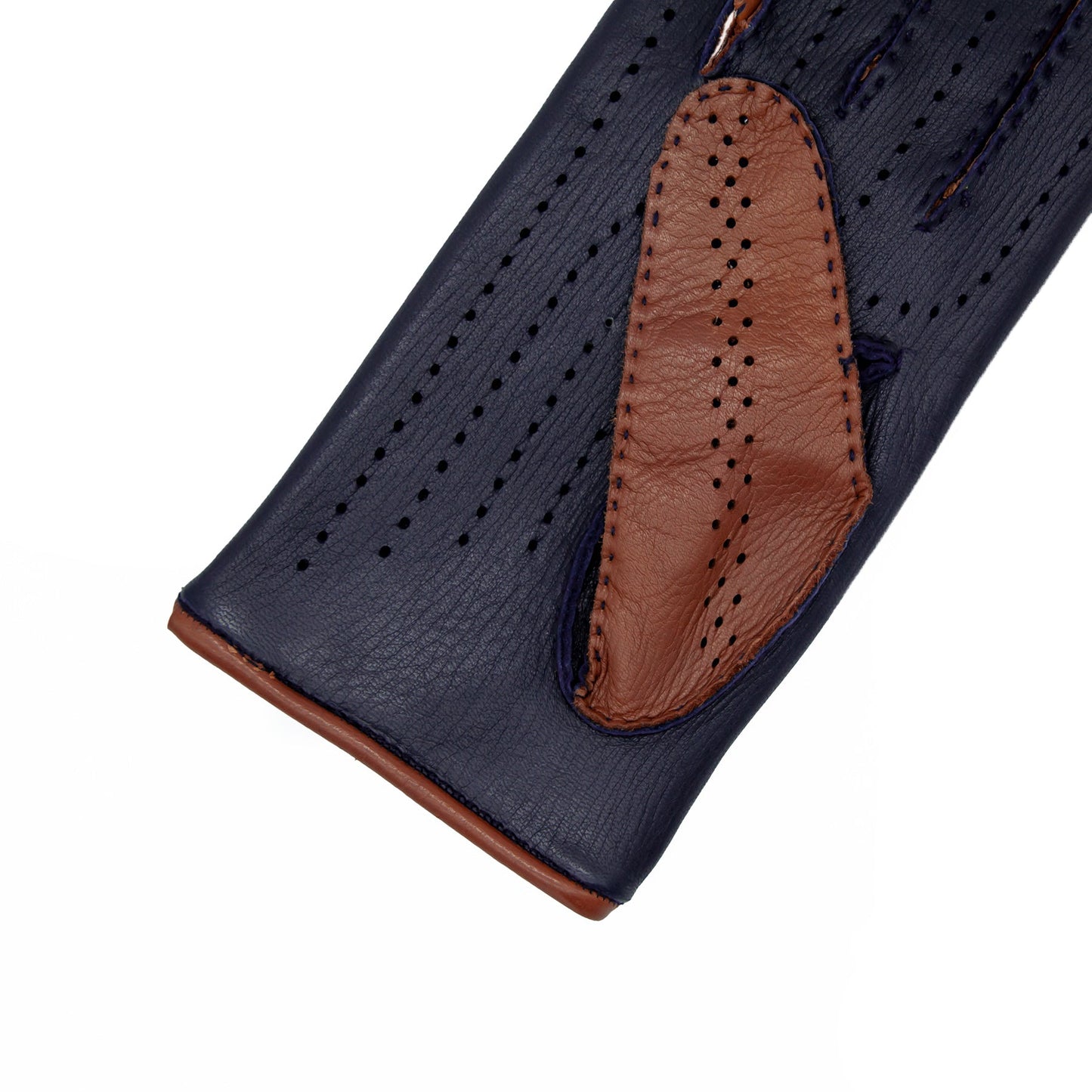 Bespoke Pulcinella: handcrafted bicolor deerskin gloves