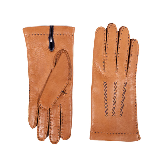 Classic deerskin leather gloves in warm tan, hand-sewn with cashmere lining, showcasing elegant Italian craftsmanship.