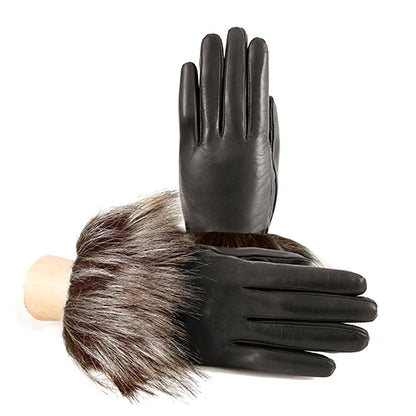 Ladies short nappa gloves with eco fur, cashmere lining