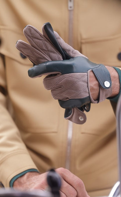 Men's nappa and quilted suede unlined gloves