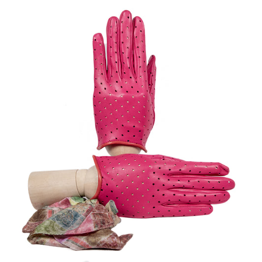 Women's unlined fucsia nappa leather gloves with perforated pois detail
