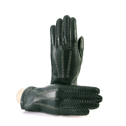 Bespoke Women's classic nappa leather gloves entirely hand-sewn with cashmere lining