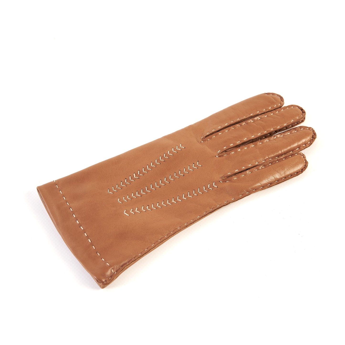 Women's classic camel nappa leather gloves entirely hand-sewn with cashmere lining