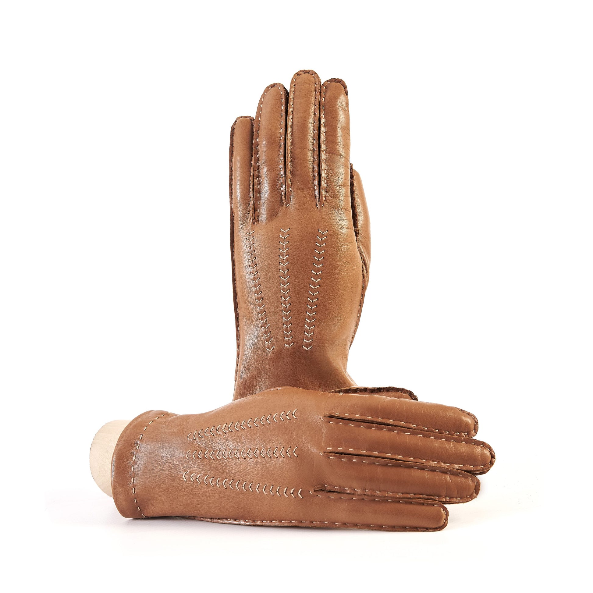Women's classic camel nappa leather gloves entirely hand-sewn with cashmere lining