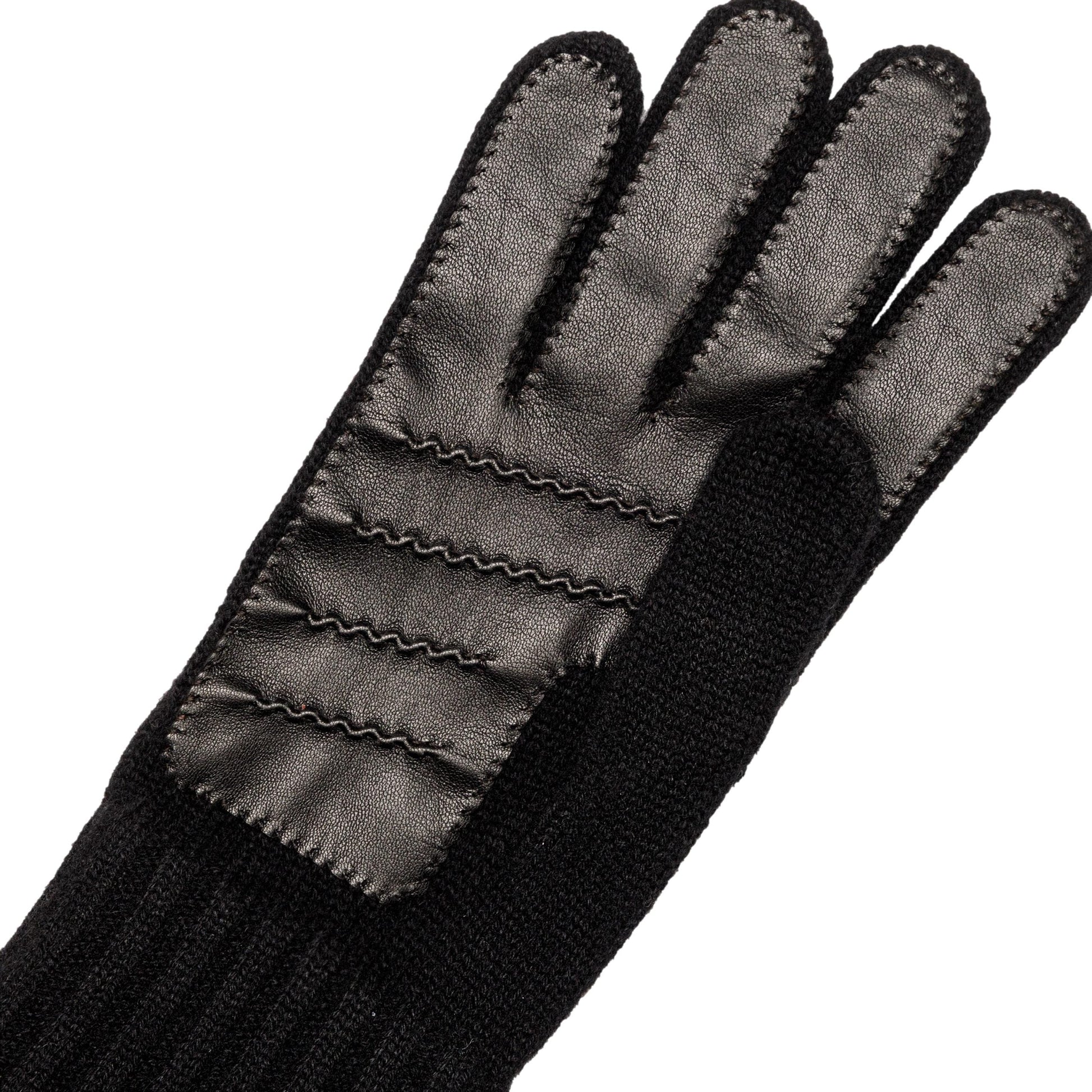 Men's natural black cashmere gloves with chrome-free leather palm patch detail