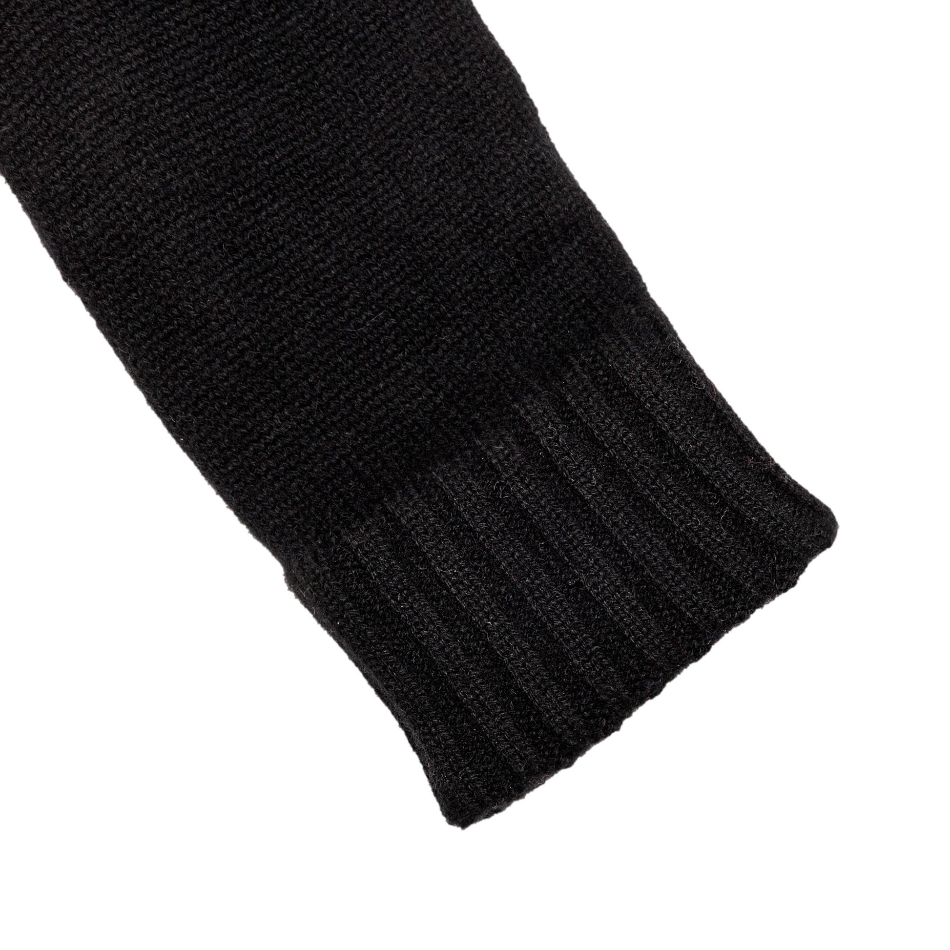 Men's natural black cashmere gloves with chrome-free leather palm patch detail
