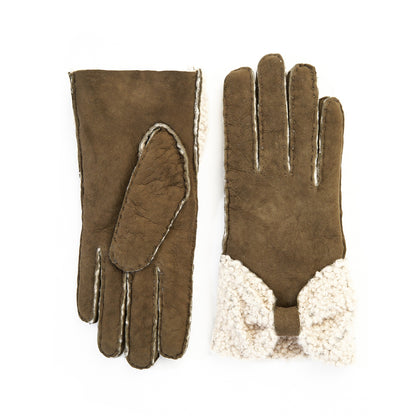 Women's green lambskin gloves with bow detail on top